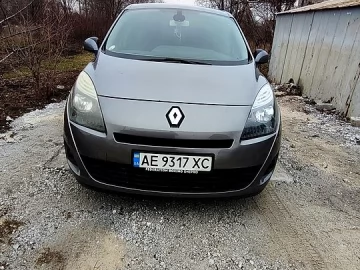 Авто Renault Grandscenic 2010 № 7519828