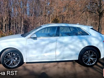 Авто Audi Q8 2020 № 7519989