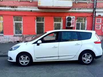 Авто Renault Grandscenic 2016 № 7521455