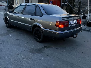 Авто Volkswagen Passat 1994 № 7522041