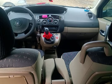 Авто Renault Grandscenic 2004 № 7523094