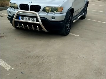 Авто BMW X5 2002 № 7523100
