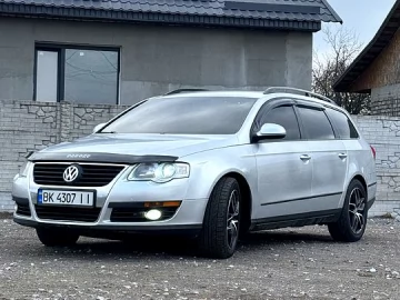 Авто Volkswagen Passat 2010 № 7523320