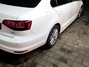 Авто Volkswagen Jetta 2016 № 7523326