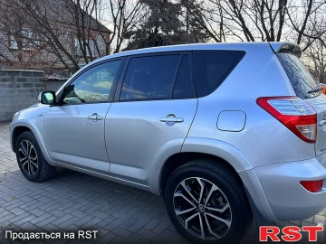 Авто Toyota Rav4 2009 № 7523682