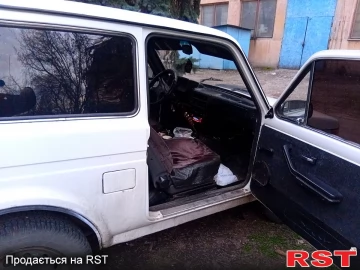 Авто ВАЗ Niva 1995 № 7524168