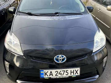 Авто Toyota Prius 2014 № 7524339