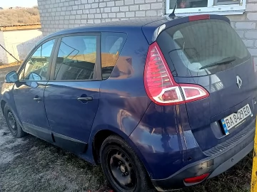 Авто Renault Scenic 2010 № 7524460