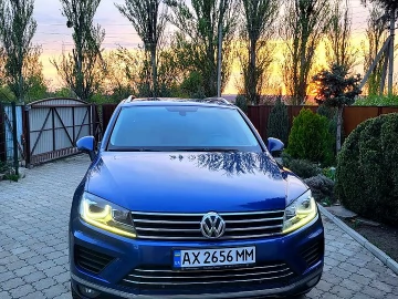Авто Volkswagen Touareg 2015 № 7526260
