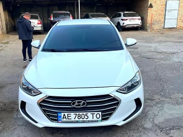 Авто Hyundai Elantra 2016 № 7526681