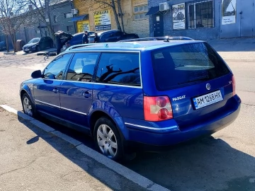 Авто Volkswagen Passat 2002 № 7529111