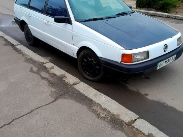 Авто Volkswagen Passat 1990 № 7529882