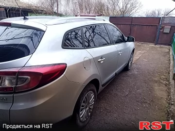 Авто Renault Megane 2011 № 7530417
