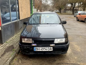 Авто Opel Vectra 1989 № 7533672
