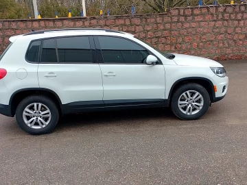 Авто Volkswagen Tiguan 2016 № 7542258