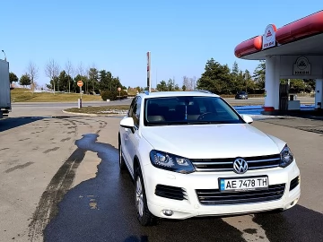 Авто Volkswagen Touareg 2013 № 7542579