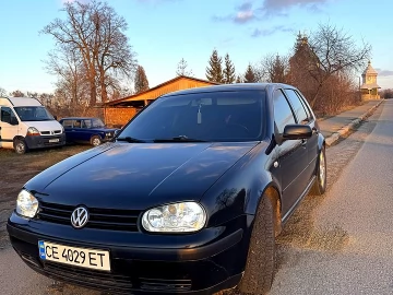 Авто Volkswagen Golf 2001 № 7545136