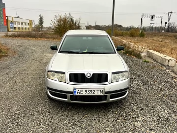 Авто Skoda Superb 2003 № 7545291