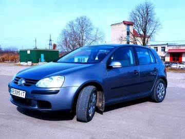 Авто Volkswagen Golf 2004 № 7545925