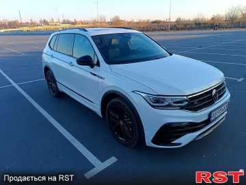 Авто Volkswagen Tiguan 2022 № 7545966