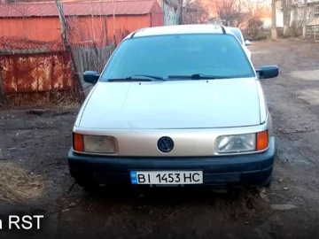 Авто Volkswagen Passat 1993 № 7546461