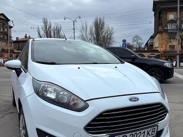 Авто Ford Fiesta 2013 № 7547797