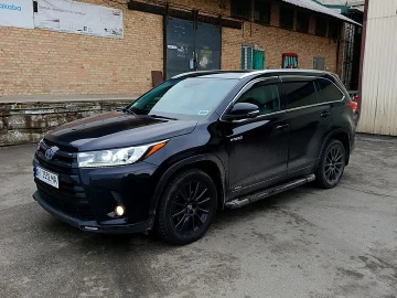 Авто Toyota Highlander 2017 № 7548712