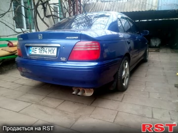 Авто Honda Accord 2000 № 7549469