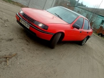 Авто Opel Vectra 1990 № 7552047