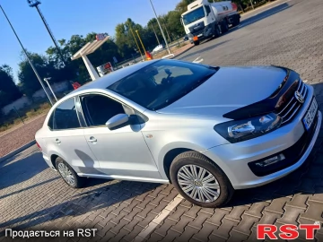 Авто Volkswagen Polo 2015 № 7552398