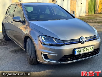 Авто Volkswagen E-Golf 2016 № 7552732