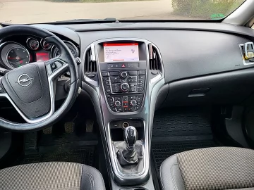 Авто Opel Astra 2014 № 7552975