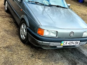 Авто Volkswagen Passat 1993 № 7553944
