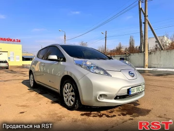 Авто Nissan Leaf 2013 № 7555077