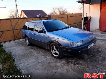 Авто Volkswagen Passat 1993 № 7556106