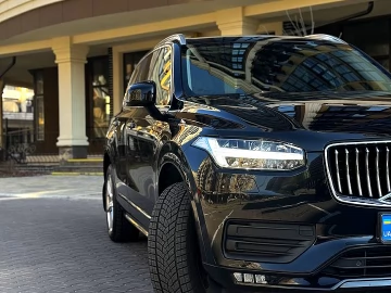 Авто Volvo Xc90 2019 № 7556120