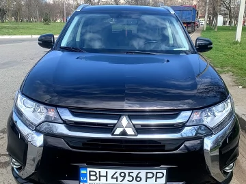 Авто Mitsubishi Outlander 2017 № 7557917
