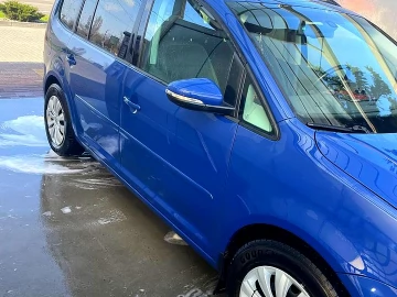 Авто Volkswagen Touran 2011 № 7558205
