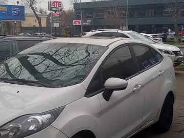 Авто Ford Fiesta 2011 № 7558390