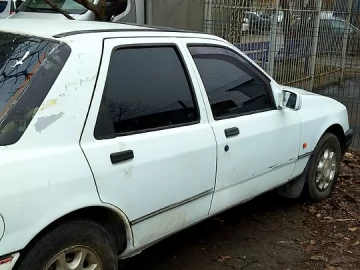 Авто Ford Sierra 1990 № 7558473