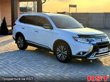 Авто Mitsubishi Outlander 2019 № 7559971