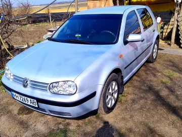 Авто Volkswagen Golf 1999 № 7561152