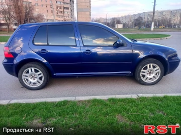 Авто Volkswagen Golf 2002 № 7562833