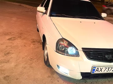 Авто ВАЗ Priora 2011 № 7564887