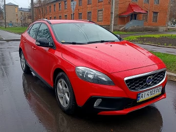 Авто Volvo V40 2013 № 7565771