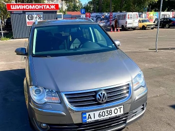 Авто Volkswagen Touran 2007 № 7566472