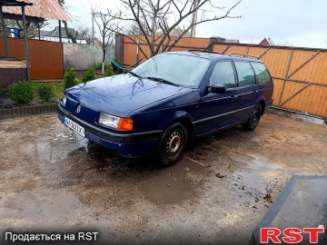 Авто Volkswagen Passat 1992 № 7566817