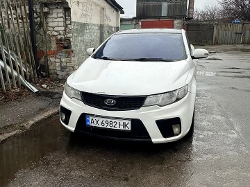 Авто KIA Cerato 2010 № 7568045