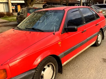Авто Volkswagen Passat 1993 № 7568172