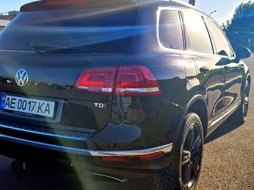 Авто Volkswagen Touareg 2015 № 7568784